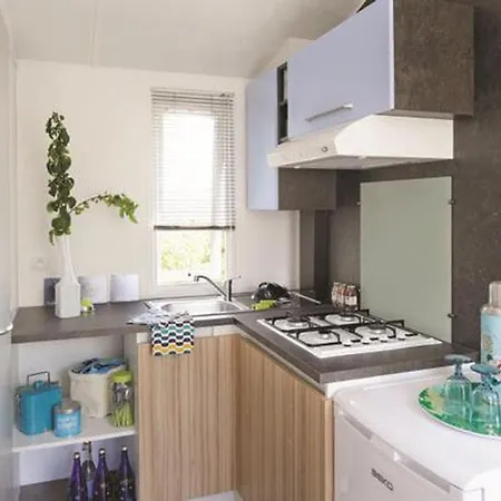 Mobil-home Cosy Avec Terrasse A - Api-1-52-490 Avrillé