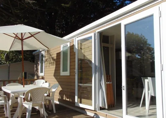 Κάμπινγκ Mobil-home Cosy Avec Terrasse A - Api-1-52-490 Avrillé